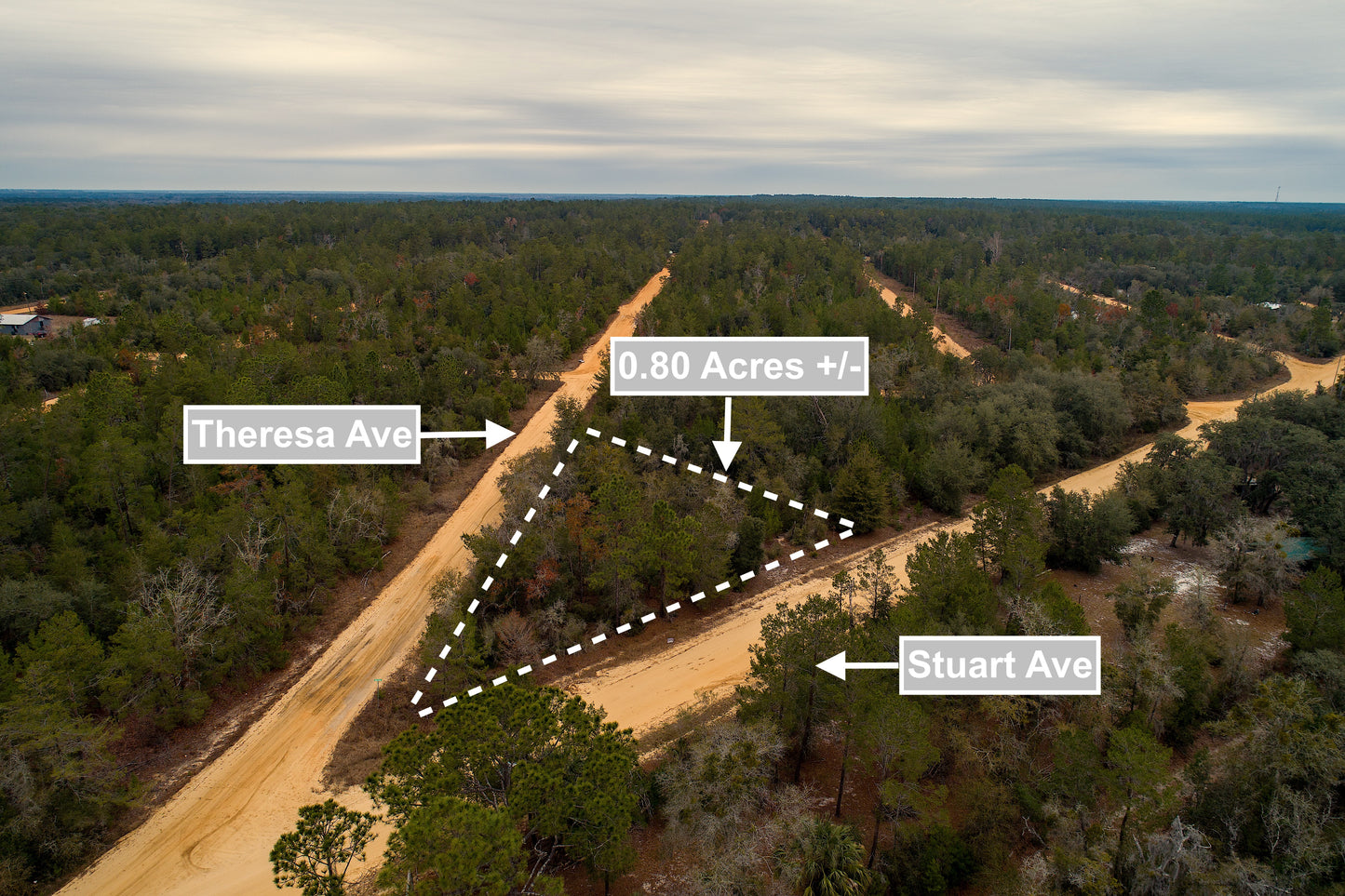 0.80 Acres Corner Lot In Interlachen