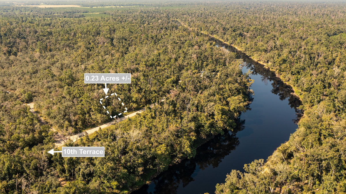 0.23 Acres Land For Sale Near Lake In Live Oak