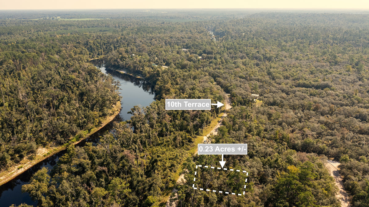 0.23 Acres Land For Sale Near Lake In Live Oak