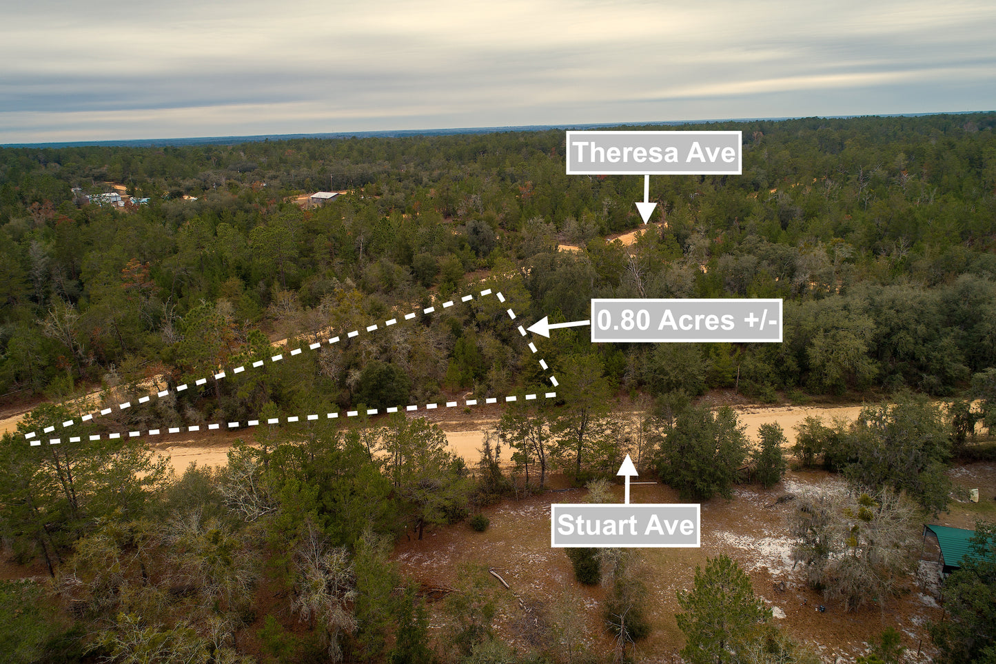0.80 Acres Corner Lot In Interlachen