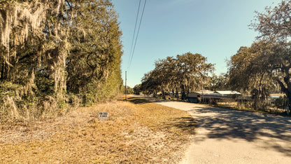 0.24 Acres Land Near Lake In Ocklawaha